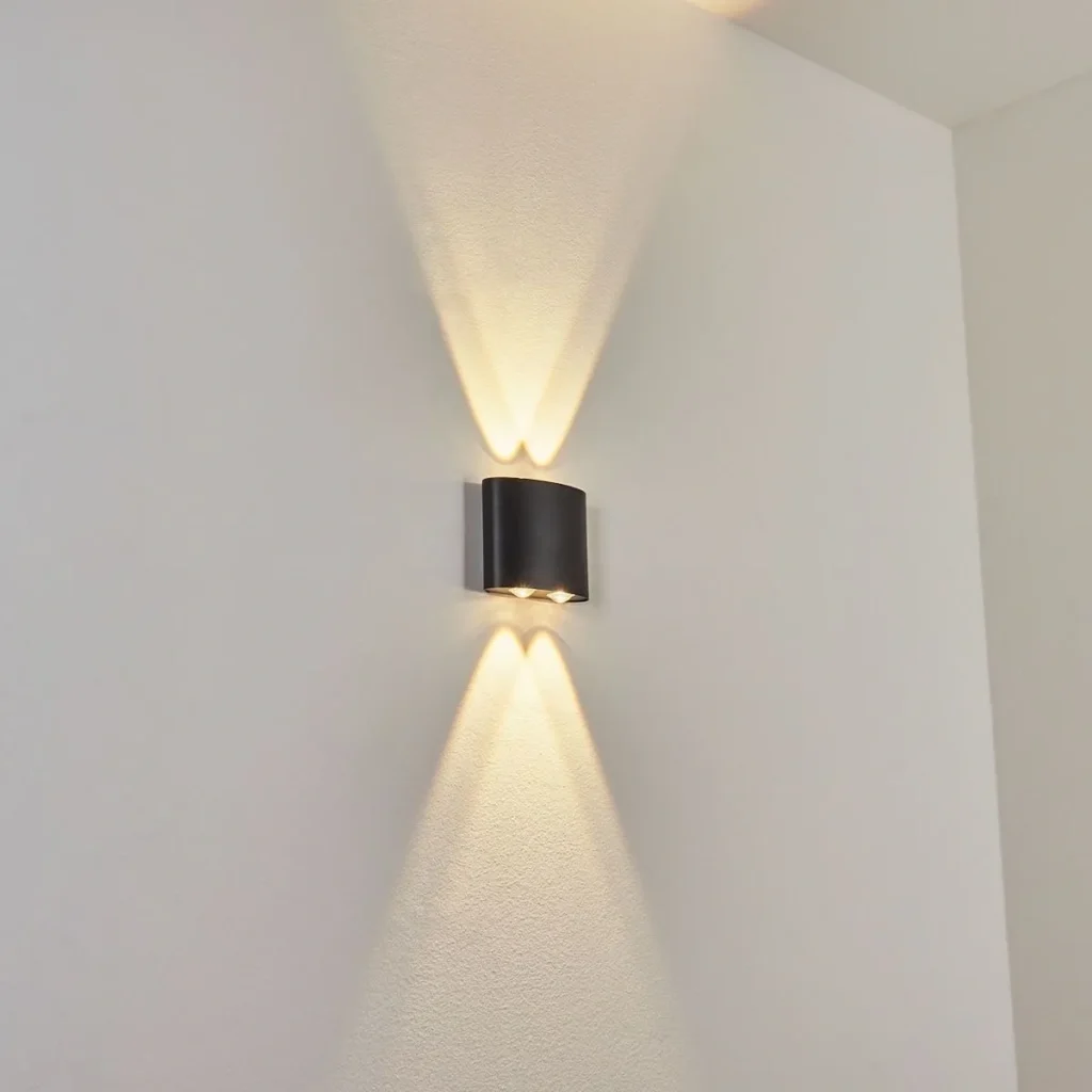 Wyatt 4W lamp